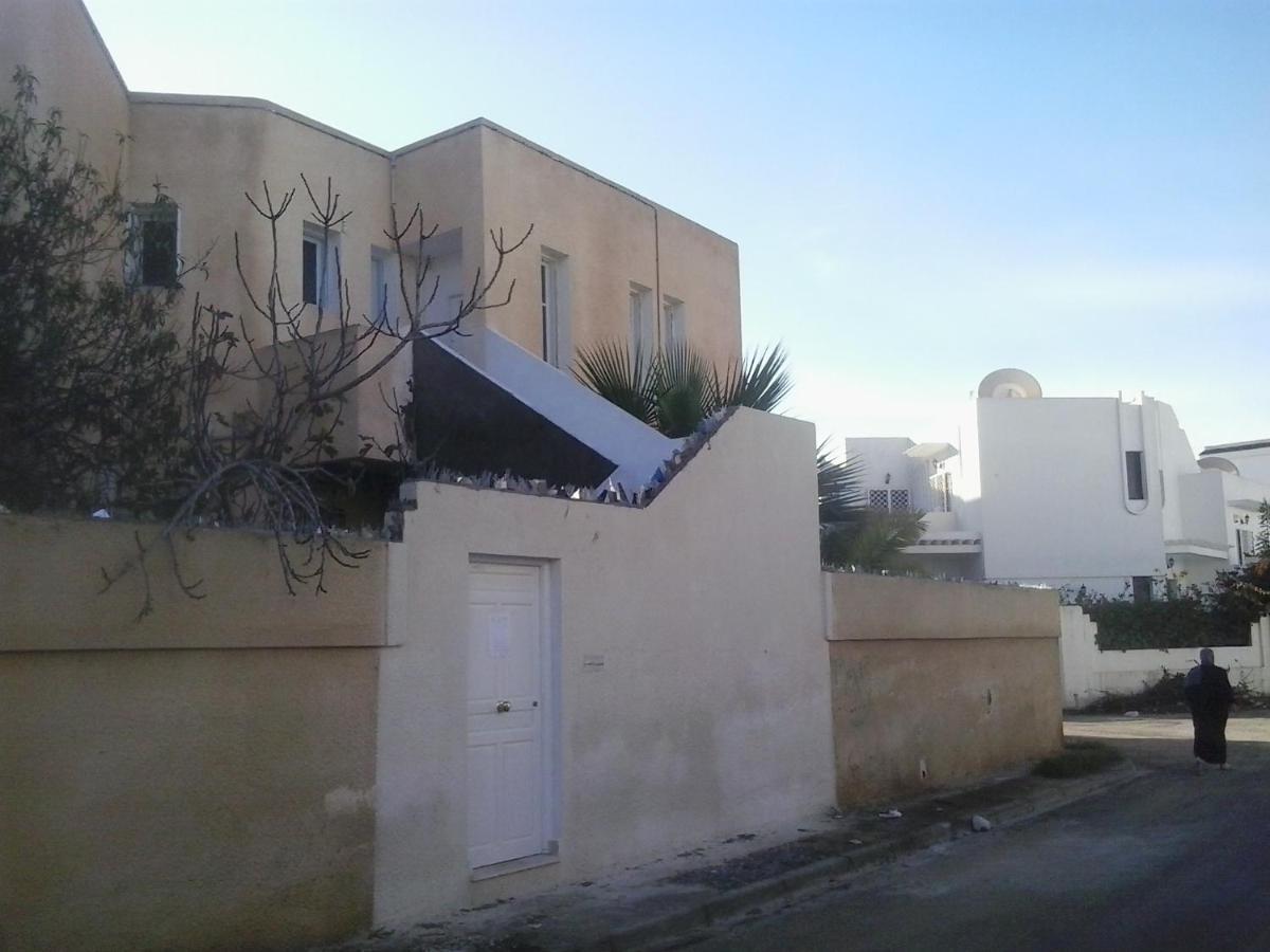 Duplex Pied Dans L'Eau Avec Magnifique Vue Sur Mer Μοναστίρ Εξωτερικό φωτογραφία