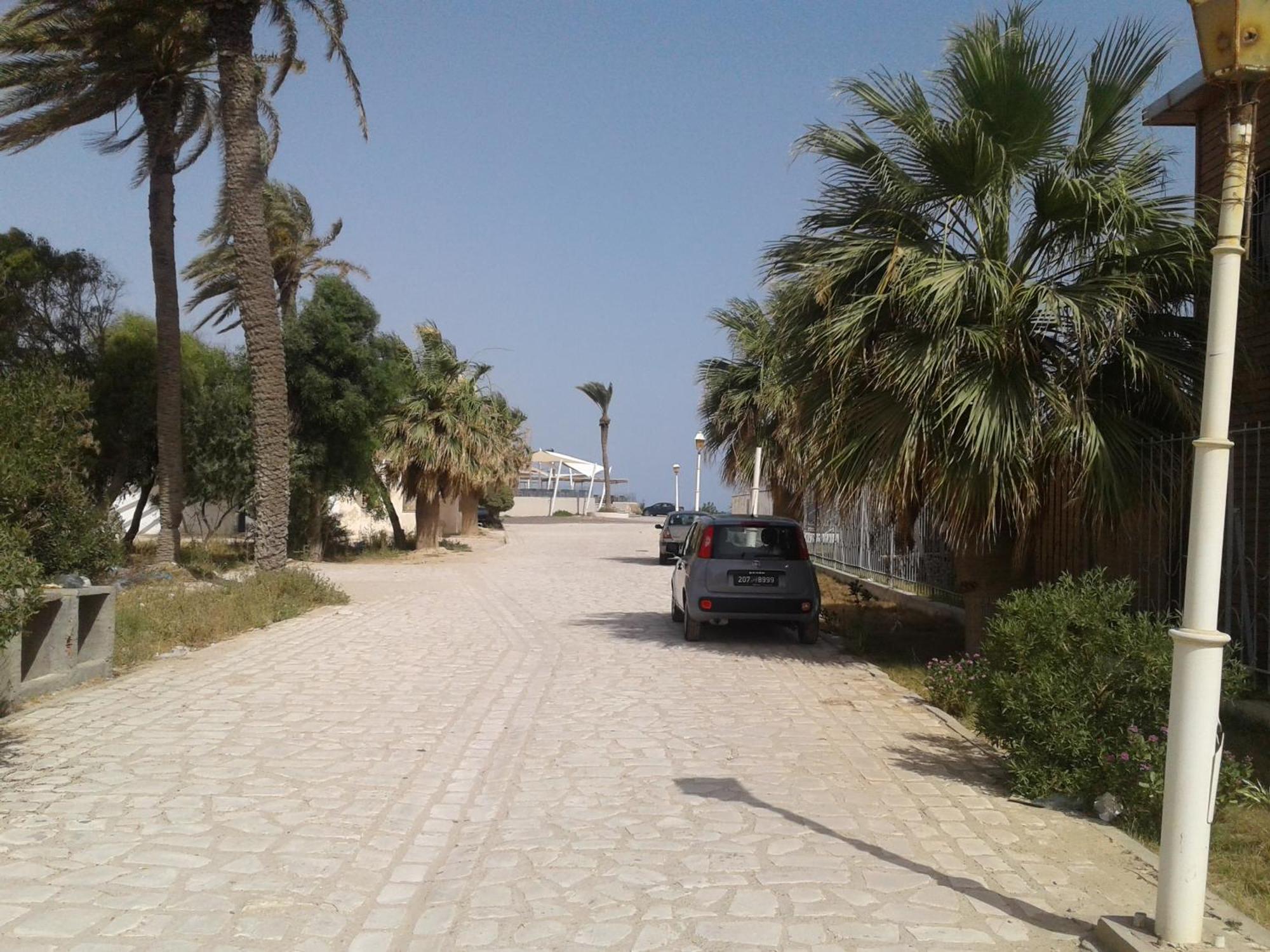 Duplex Pied Dans L'Eau Avec Magnifique Vue Sur Mer Μοναστίρ Εξωτερικό φωτογραφία